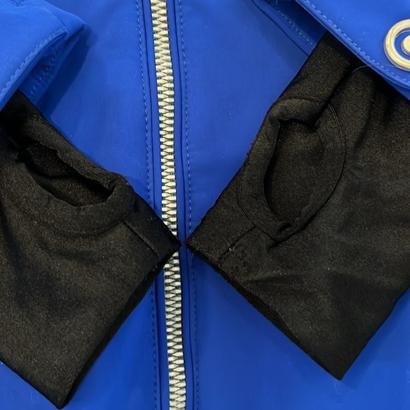 Women’s NILS Ski Jacket w/ Fur on Detachable Hood (Sz 6) Mint Condition - Picture 5 of 10